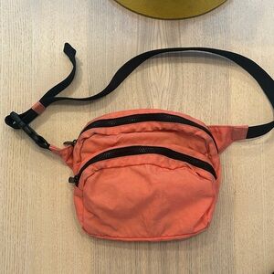 Baggu hot pink Fanny pack